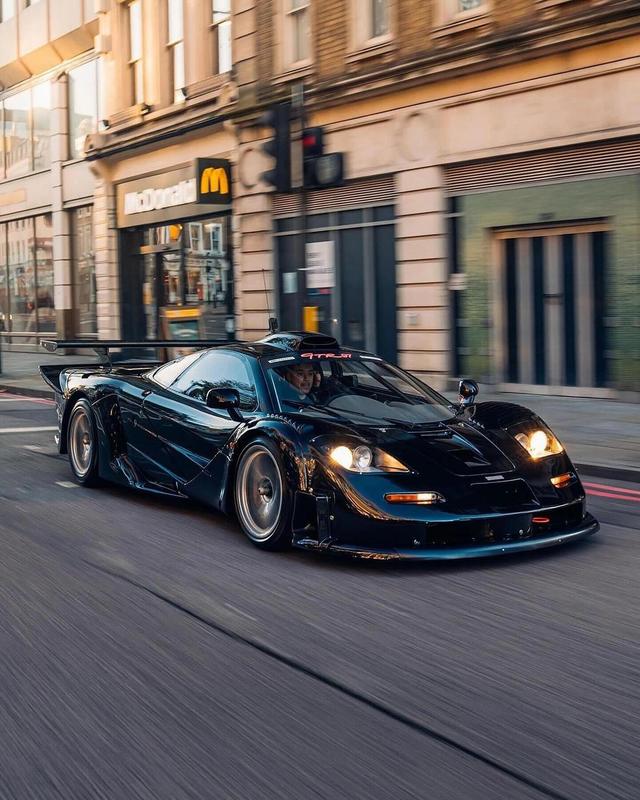 濒临破产到44亿估值！迈凯伦的F1逆袭，全靠这步商业棋