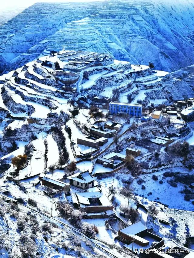 雪落东乡，把冬天写成了诗