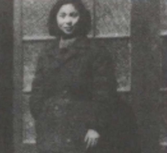 1979年中国女代表访问美国，一餐厅老板说：在朝鲜我当过您的俘虏