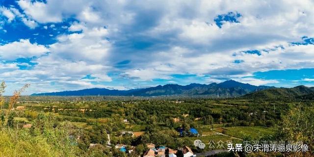 陕西渭南：天留山等南塬风光迤逦 清晰可见 宏伟大气