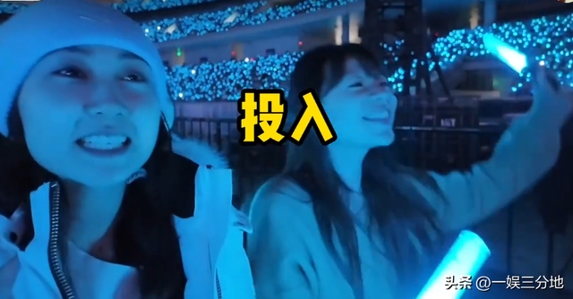 水均益跑泉州给女儿带娃，和前妻罕见同框，主动搭话对方却不理他