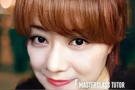 填写美丽的神话、花瓣雨的女词人，为张信哲、周传雄创作代表作图片