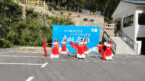 国庆假期初启，青茅境景区井然有序、亮点纷呈「全球学子嘉游赣 奇绝鹰潭逍遥游」