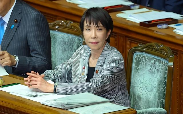 日本防卫费13年连增，专家提醒警惕“扩武	”野心，日本在赌什么？