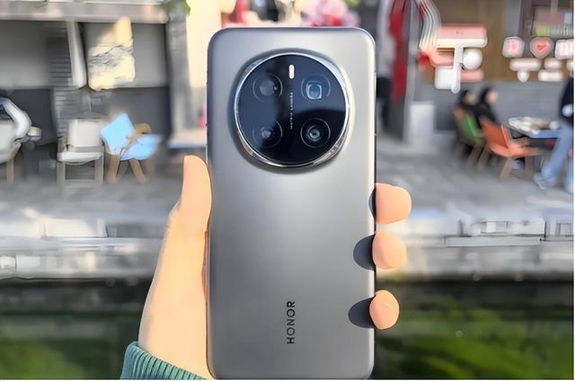 十年果粉换荣耀，效率与体验谁更懂创作者，荣耀为何比苹果更省心