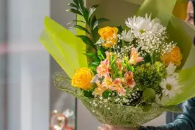 想你了，亲爱的，有一个傻瓜，一直在想你图片