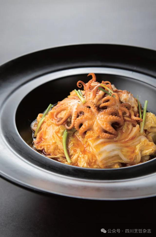 花胶海参烩鲍鱼 2026年花胶海参烩鲍鱼可以吃吗