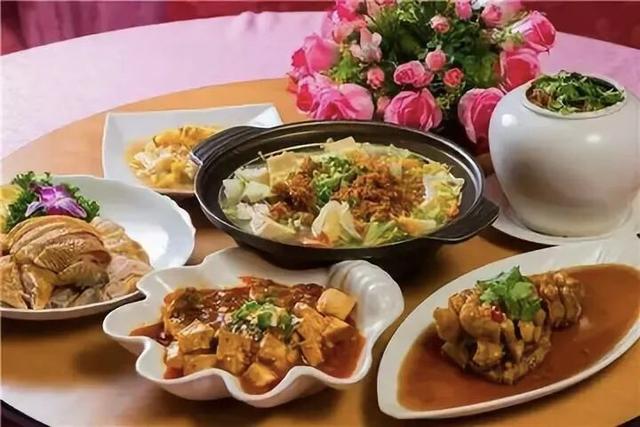 从“购”到“游”，从“食”到“赏”—2025年这场商文旅盛宴，邀您共赴！