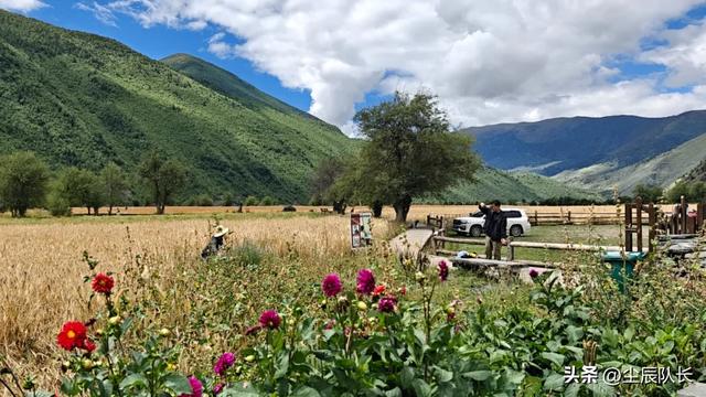 川西休闲自驾游｜带七旬老人和小孩，4天3晚全程不走！