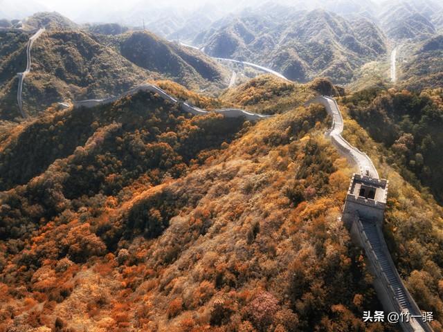 Deepseek和百度AI共同推荐北京红叶区：到北京旅游至少要去三个。