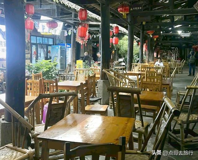 四川被冷落的古镇，中国的诺亚方舟，美食诱人被严重低估！