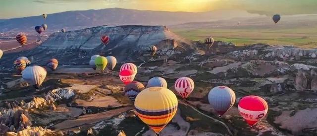 中国被下套了！土耳其免签坑惨游客，首批国人已被收割到破产