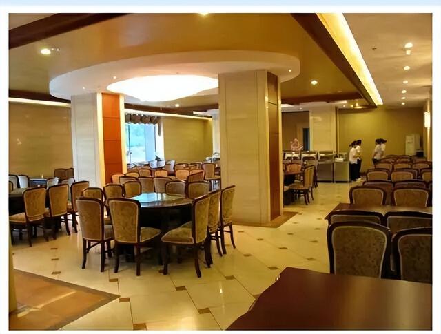 元宵去长白山！泡仙人桥暖汤，赏花灯团圆夜