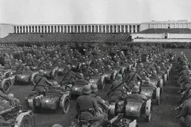 德国的第九集团军有多强？勒热夫之战，20万人阻挡200万苏军一年图片