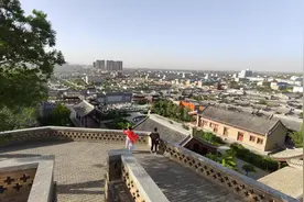 “五一”假期 山西忻州主要景区累计接待游客204.48万人次图片