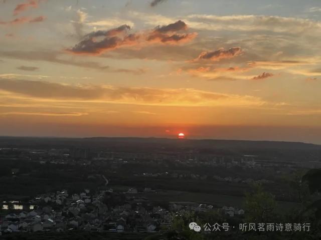 夜骑大美六合，马头山观日落。