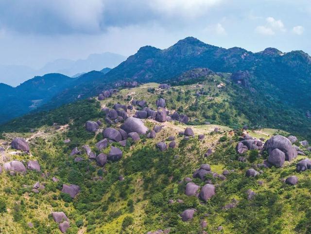 震撼！720°云端漫游龙岩世界地质公园