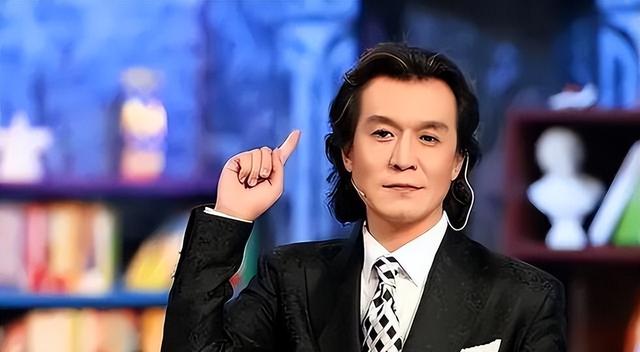 私生活混乱？遭央视“开除”？被传与小尼结婚的她，现状究竟如何