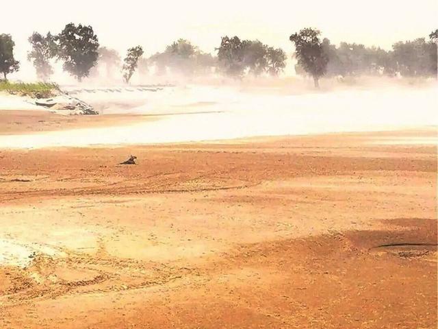 新疆罗布人村寨