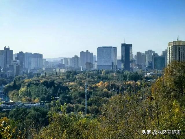 乌鲁木齐市水磨沟区——City walk新路线！水磨沟区这几个神仙地点，随手一拍都是大片