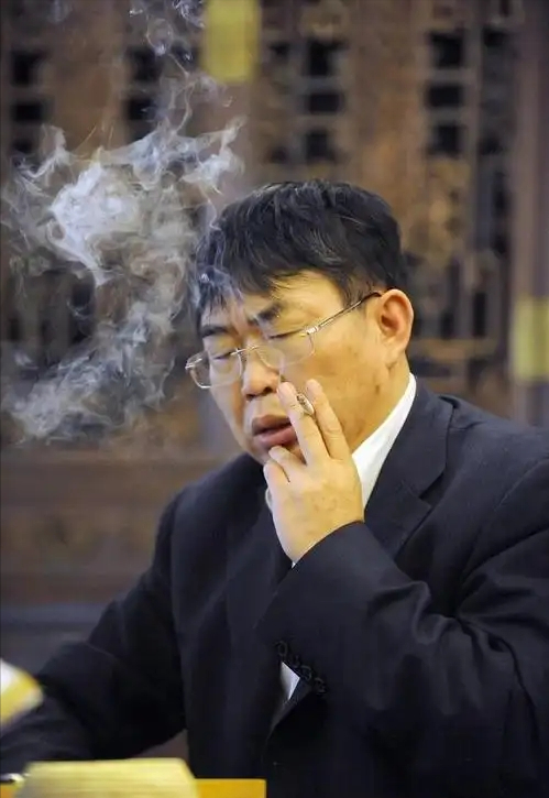 聂卫平去世仅1天恶心的一幕发生	，私生活被扒，郎平也受牵连