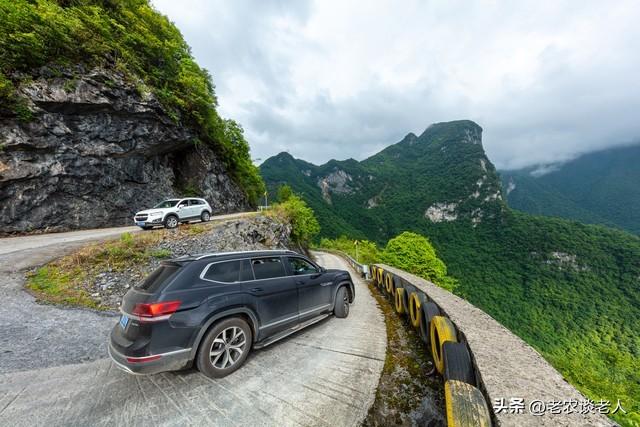相约秋天：老人“游山”，老玩法新花样，收获不一样的惊喜