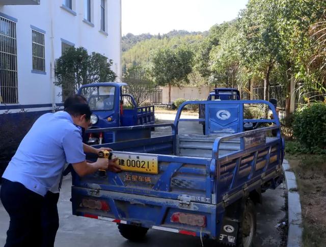 不禁不罚！电动车有好消息，两轮、三轮、四轮车在内，上路更简单