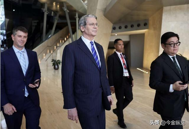 和平奖作秀，盟友9000亿大出血：特朗普亚洲行纯纯来“薅羊毛”？