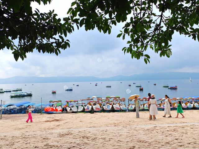 打卡云南高原明珠——美丽的抚仙湖