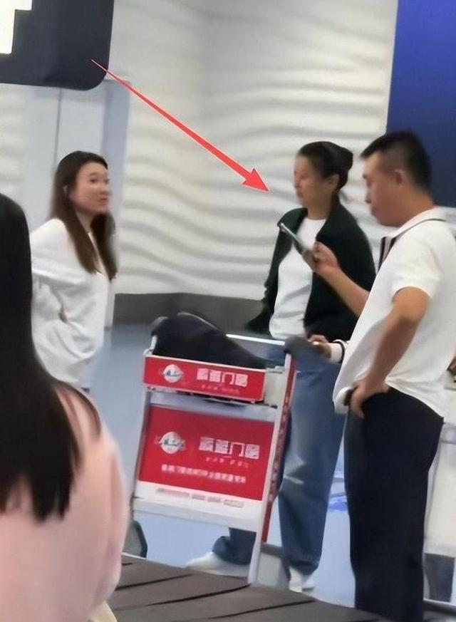 罪有应得！官方发声后，闫学晶再迎噩耗，她最担心的事还是发生了