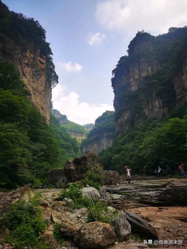 9）山西陵川三载后再赴南太行：18人战暑踏秘境，一程山水一程情