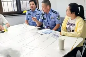 遛狗起冲突，如何避免“邻里大战”？图片