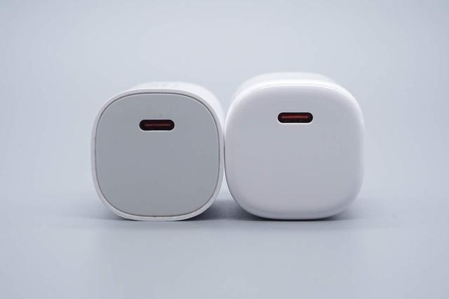 小米新款45W氮化镓小布丁充电器拆解，这些不同点需要注意