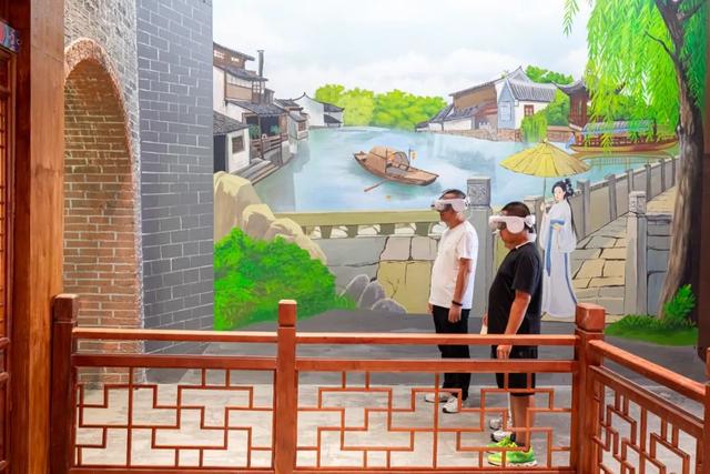 台儿庄古城复兴楼“登高祈福”，愿你拾级而上，步步皆好运！