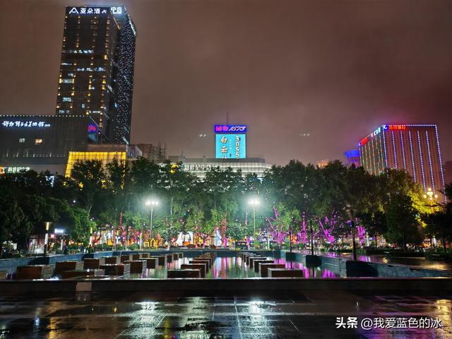 在邯郸住三天，每天餐后在邯郸这家花园式酒店院子里散散步真惬意