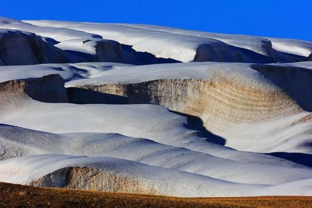 穿越阿里，才算真正到过西藏！万山之祖与百川之源在此相遇。