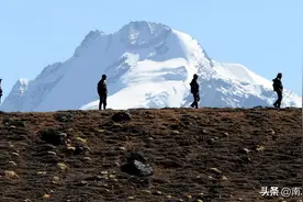 趁着美国捣乱，印度突然边境增兵1万，想对中国下战书？图片