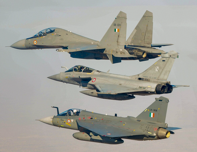 光辉战机航展坠毁对印度打击有多大