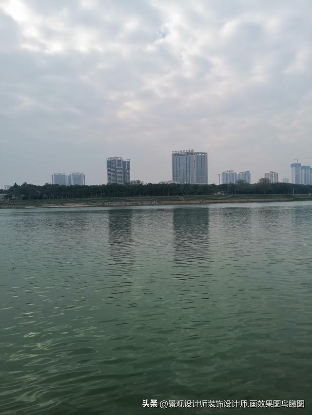 广西壮族自治区南宁市邕江大桥.民生广场