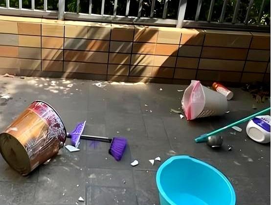 为什么，越来越多的人搬离“一楼带小院”的房子？原因太扎心了！