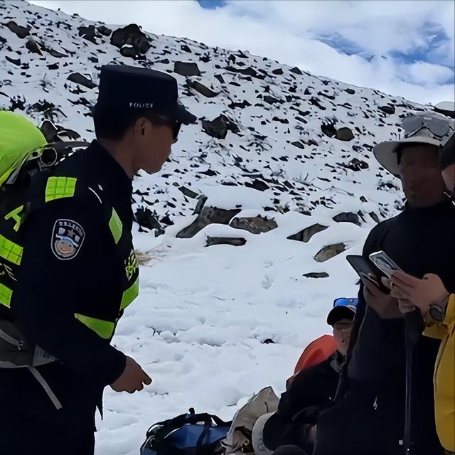 珠峰暴雪被困后续：向导人肉开路，百余人因此获救，有人重金感谢