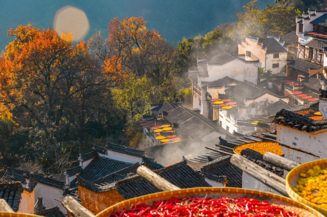 红叶配晒秋，解锁中国赏枫天花板