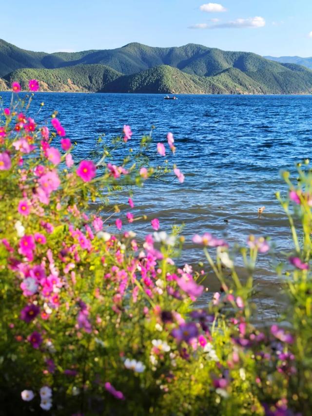 四川：摩梭风情泸沽湖！