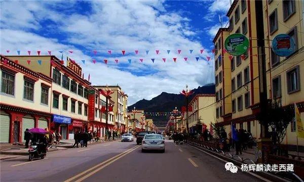 昌都•察雅，资源非常丰富，平均海拔3500米