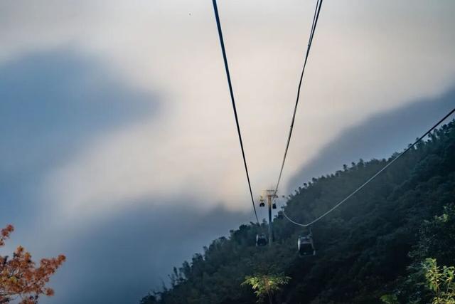 要卷就来明月山卷云海！这里的“心灵SPA”让你满血复活！