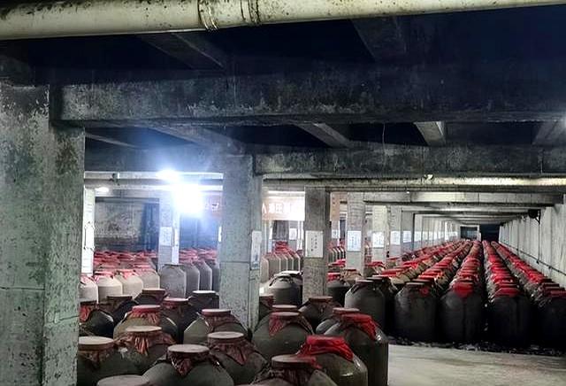 50年前	，“4元一瓶	”的茅台酒，放到现在还能喝吗？