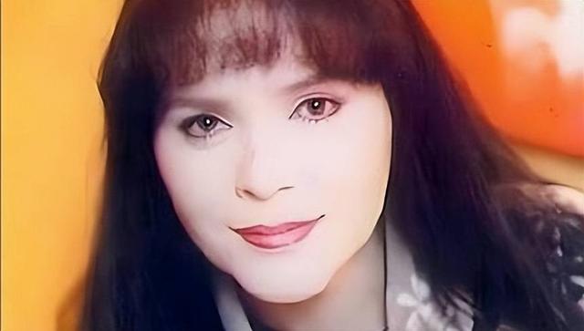 钱再多有什么用！梁小龙遗孀现状，给所有“老少恋”夫妻提了个醒