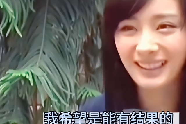 鹿晗暴瘦完状态再回升，露腹肌跳肯恰那，关晓彤“避嫌”后悔了吗
