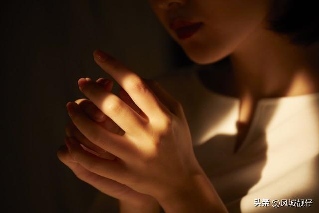 爱里藏着光，温柔漫过岁月长