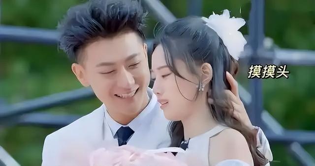 别丢人现眼了！明星夫妻圈钱上800个综艺，那点破事全国都看腻了